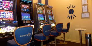 Layar pilihan metode deposit di btogel dengan opsi DANA, OVO, GoPay, ShopeePay, LinkAja, QRIS, dan transfer bank virtual